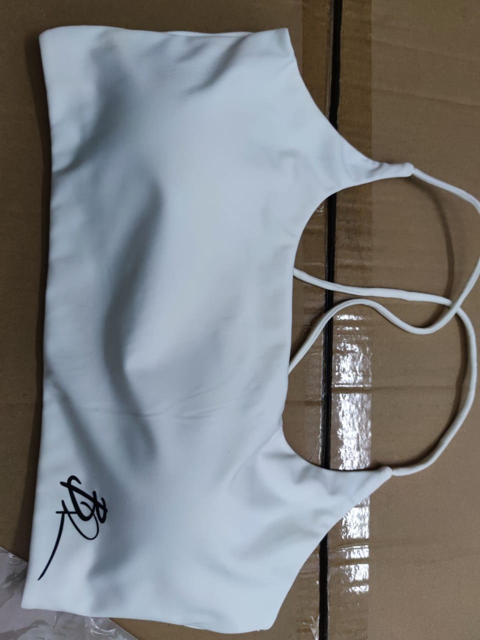 Show Babe white Sports Bra